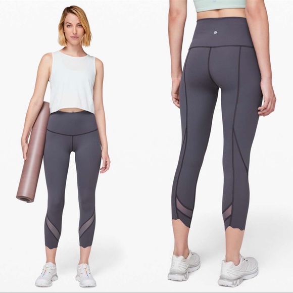 lululemon athletica Pants - Lululemon Wunder Under Crop High-Rise Roll Down Scallop Moonwalk 24” Leggings